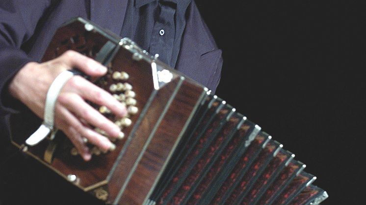 Göran Söllscher, gitarr & Per Arne Glorvigen, bandoneon – Från Bach till Buenos Aires