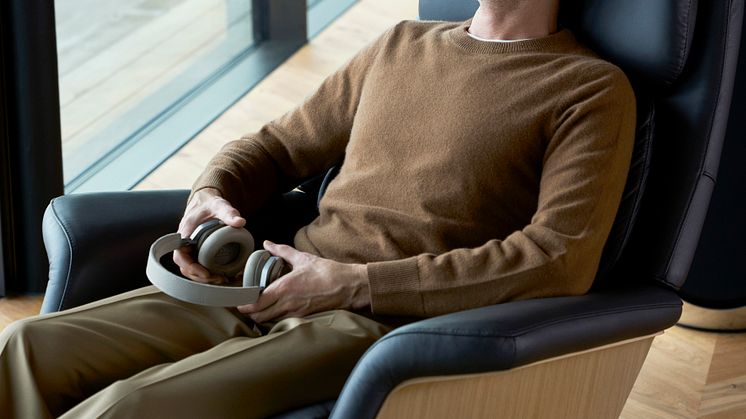 Stressless_Sam_Wood_Paloma_Rock_Disc_Oak.jpg