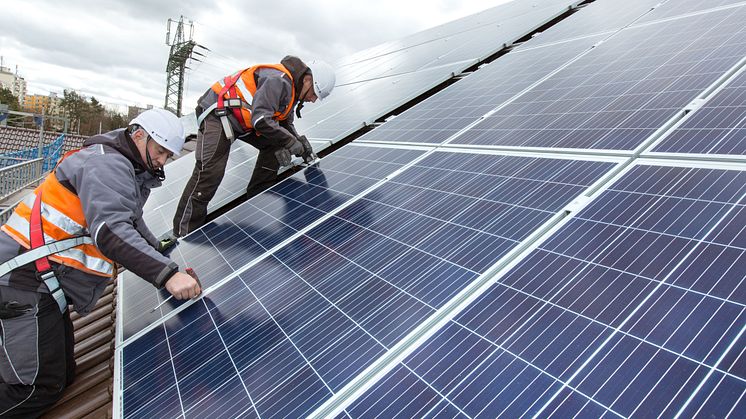 Energiezukunft im LEW-Technologiezentrum Königsbrunn: Vorträge über Zukunft der Stromnetze und Photovoltaik-Anlagen