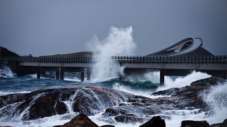 No Time to Die - The Atlantic Highway - Photo: Steinar Melby - steinar@netstudio.no