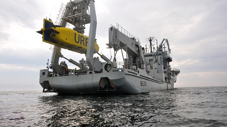 URF under sjösättning från HMS Belos. Foto: Försvarsmakten