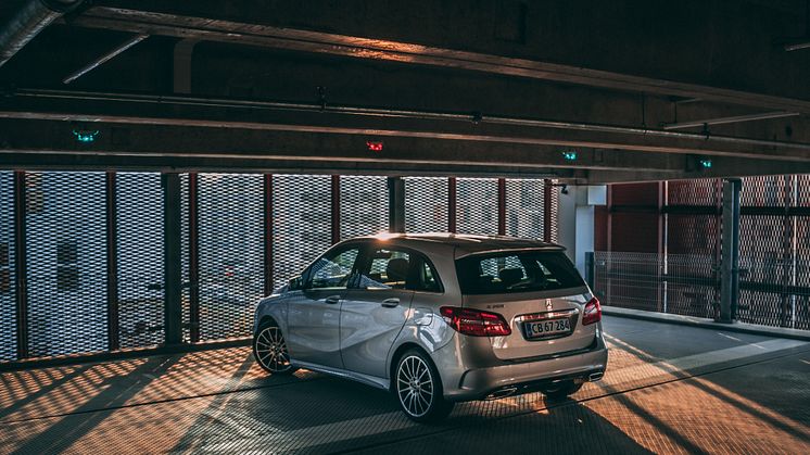 Mercedes-Benz B 200