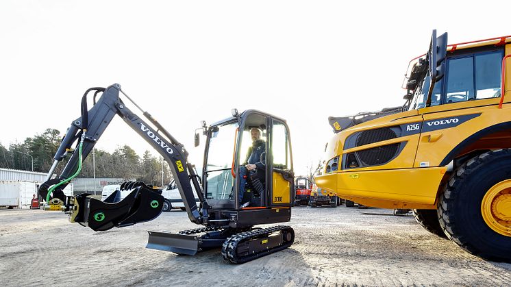 Joachim Isaksson och Volvo EC18E minigrävare