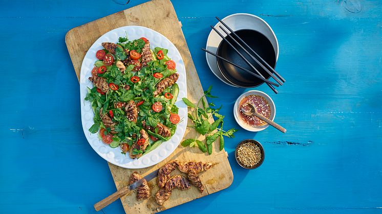 Lönneberga_Kycklinginnerfile_AsiatiskBBQ_Asiatisk_kycklingsallad2023