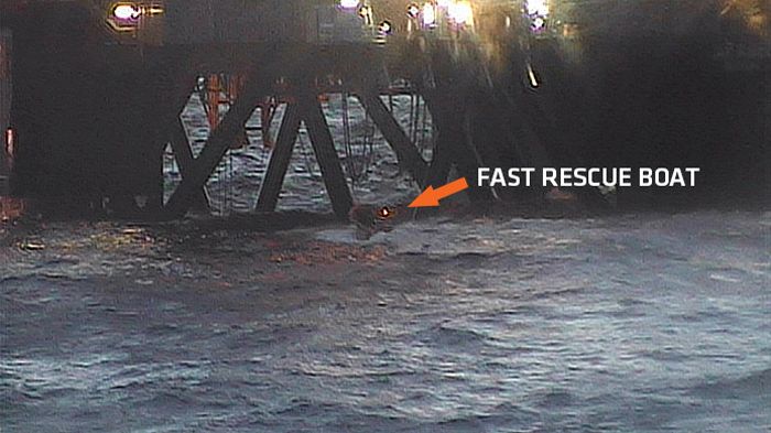 The incident was re-enacted the following day in daylight. Here, the FRB is on its way under the rig.