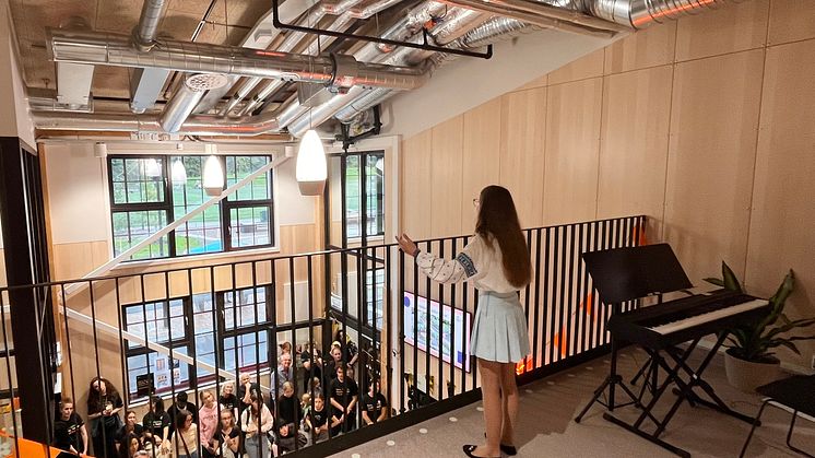 Musikkelevene fra Lviv bød på blant annet sang, piano-, fiolin-, og cellomusikk under kulturskolens åpningsfestival på Voldsløkka. Foto: Kulturetaten