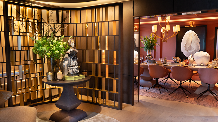 TheRoyalSuite_dining room_living room.png