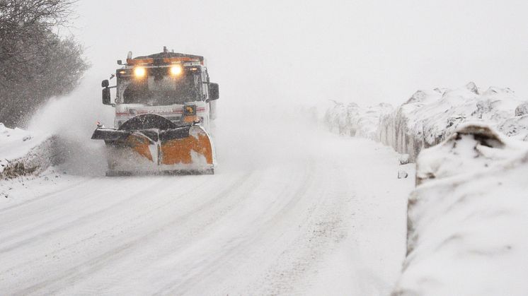 Vintern är här med snö och halka