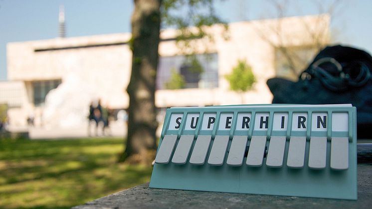 Brauchen wir zukünftig ein Superhirn um mithalten zu können? 