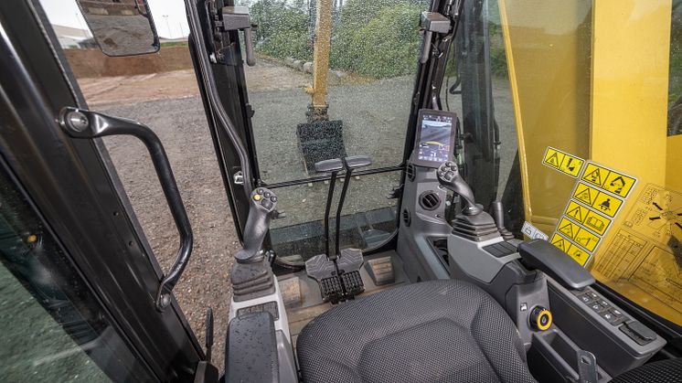 Cat 308 CR med fast bom, Next generation, interiörbild