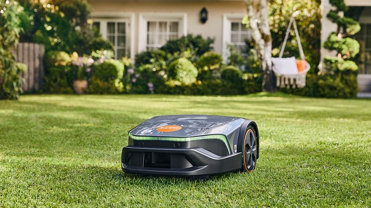 STIHL_iMOW_Hero