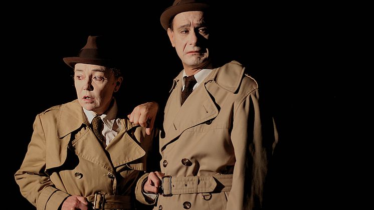 Varietéteatern Barbès spelar Plume – En fridfull man på Intiman