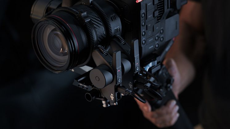 RS 4 Pro Dual Focus Pro Motor, Remote Control