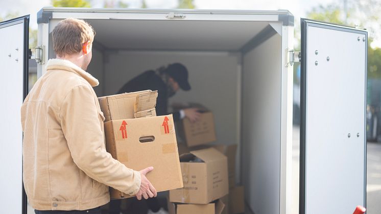 Jedes Jahr finden in Deutschland um die 8 Millionen Umzüge statt. Das entspricht 22.000 Umzügen pro Tag, so die Zahlen aus einer Umfrage der Deutschen Post. Bilde: PR.