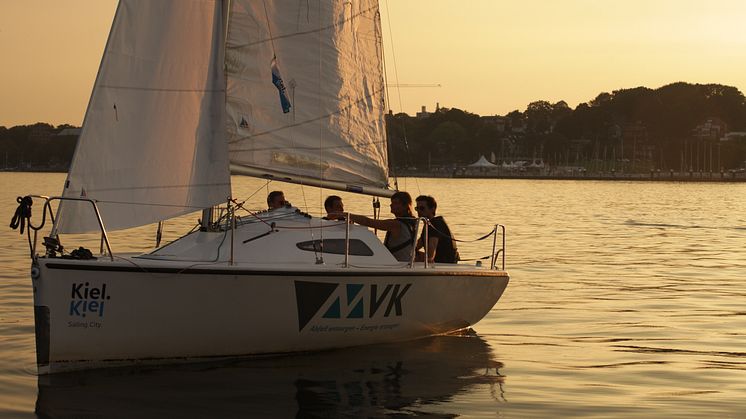 Sunset Sailing (c) Kiel-Marketing