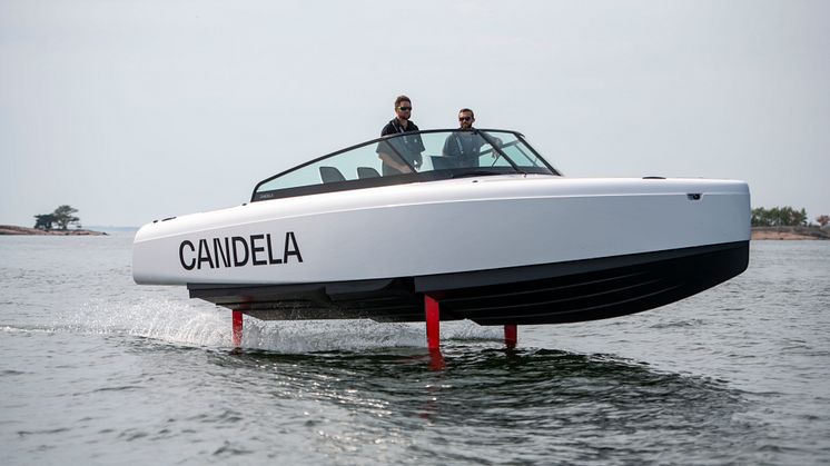 Candela C-8