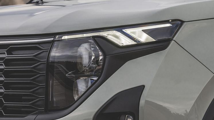 Transit Courier Cactus Grey (16)