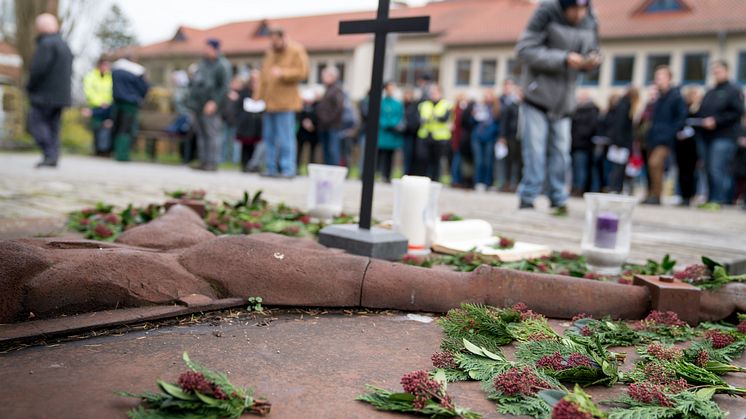 Eine Gedenkveranstaltung zum Buß- und Bettag findet am Mittwoch, 20. November, ab 10.15 Uhr am Mahnmal vor der Hephata-Kirche in Schwalmstadt-Treysa statt. 