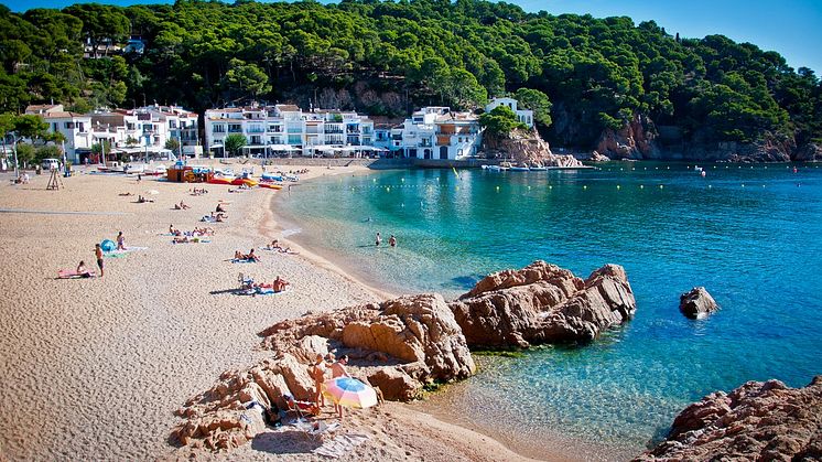 6 måsten på Barcelonas badvänliga kust