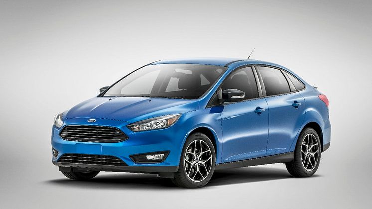 Ford Focus oli vuoden 2013 myydyin automalli; uusi neliovinen ja Electric-malli esiteltiin New Yorkissa 
