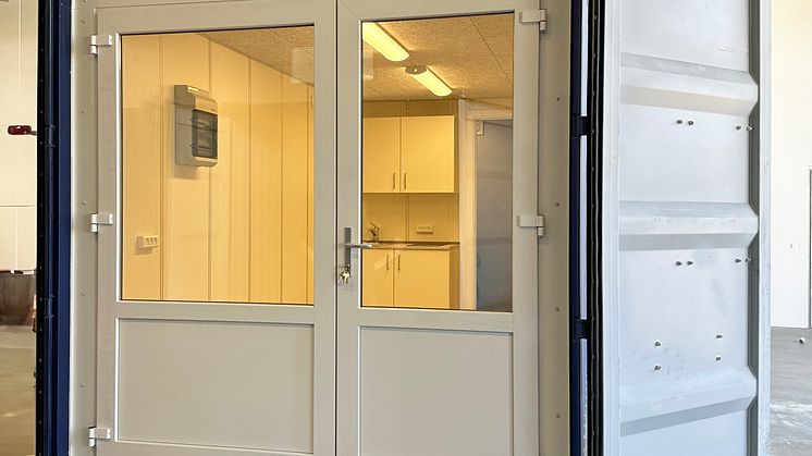 Danske virksomheder får ombygget containere til alt fra barer til brintanlæg