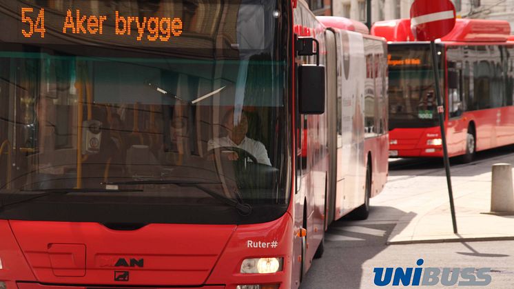 Unibuss feirer 90 år med bussdrift i Oslo. 13 november 1927 begynte det hele.