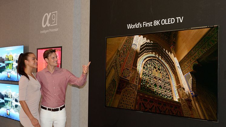 Verdens første 8K OLED-TV fra LG