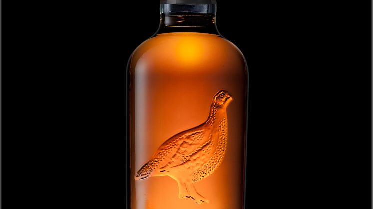 The Naked Grouse on Black