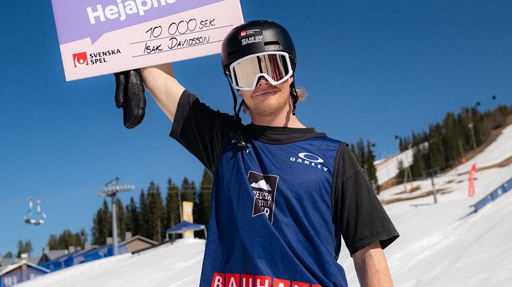 240412-SM-KLÄPPEN-FREESKI-SLOPESTYLE-HEJAPRISET-ISAK-DAVIDSSON-FOTO-DANIEL-BERNSTÅL.jpg