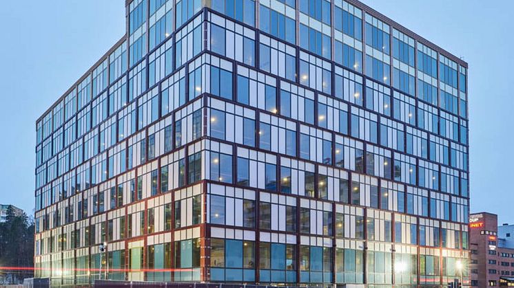 JLL hyresgästrådgivare till Lenovo vid förhyrning av 700 kvadratmeter kontor 