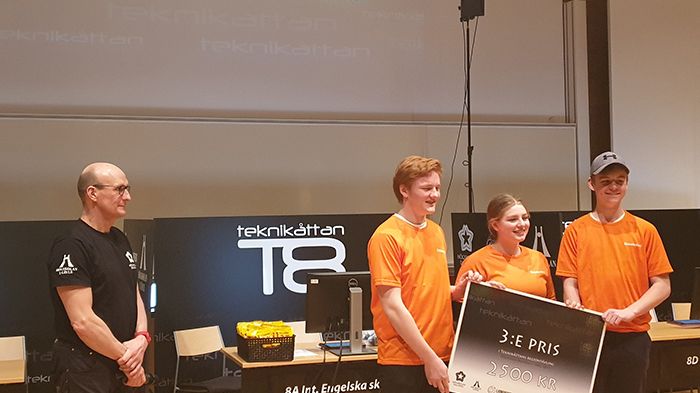 Elever från Erlaskolan i Falun kniper tredje plats på regionfinal i Teknikåttan