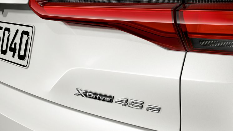 BMW X5 xDrive45e iPerformance_yksityiskohta1