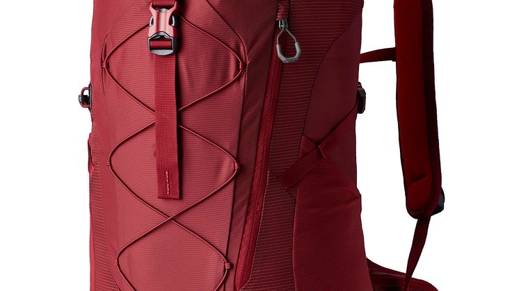GMP_S23_Maya30_IrisRed_Front34