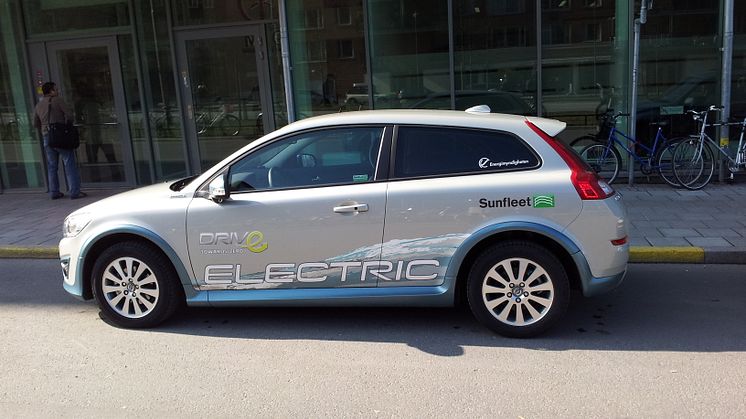 Via bilpool har nu stadsledningsförvaltningen i Helsingborg tillgång till två elbilar av märke Volvo C30.