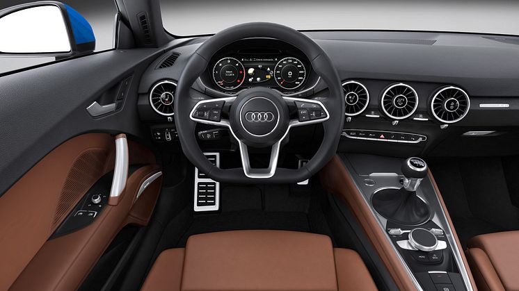 TT Coupe interior