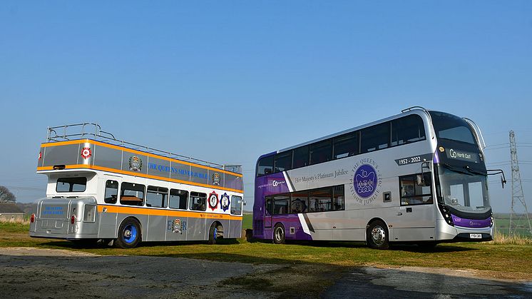 Go North East’s Queen’s Platinum Jubilee bus is pictured alongside the 1977 Queen’s Silver Jubilee Tyne and Wear bus which is currently being restored by the North East Bus Preservation Trust