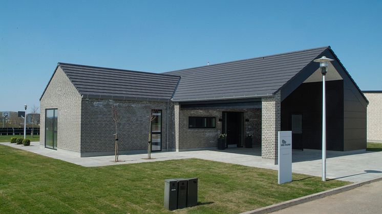 Ide-hus med Minster betontagsten - 1