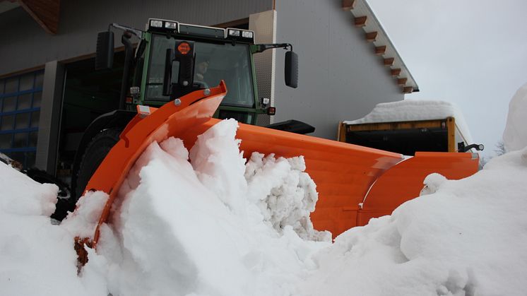 Seine absolute Bewährungsprobe hat der U-Schneepflug in diesem Winter bei Scheuer Werkstatt & Transport im österreichischen Pflach.