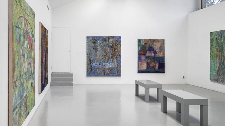 Ebba Svensson, Installationsvy, Lummigt breda brus, Galleri Mejan, 2022. Foto: Jean-Baptiste Béranger