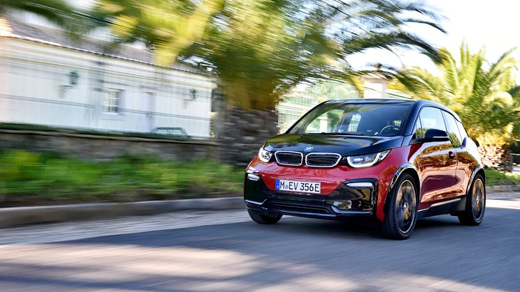 ASICS Stockholm Marathon elektrifieras - BMW ny huvudsponsor