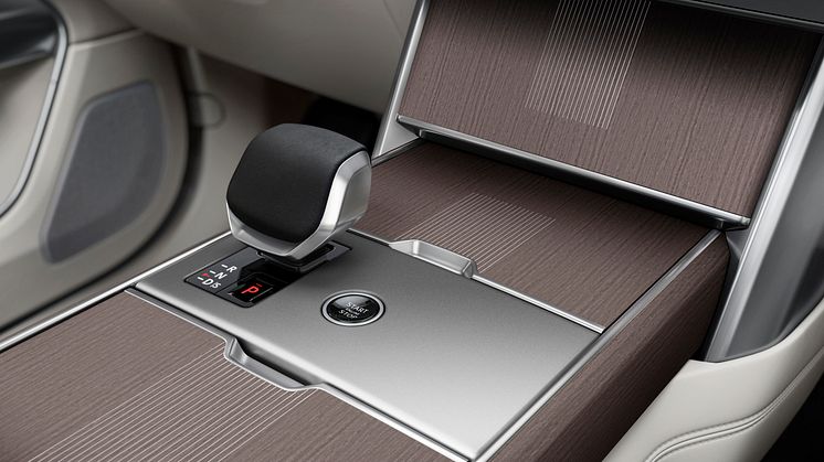 RR_24MY_INTERIOR_170523_05