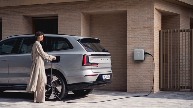 Volvo Cars chooses Telenor IoT to connect the new future-proof Volvo wallbox for EV home charging in Europe