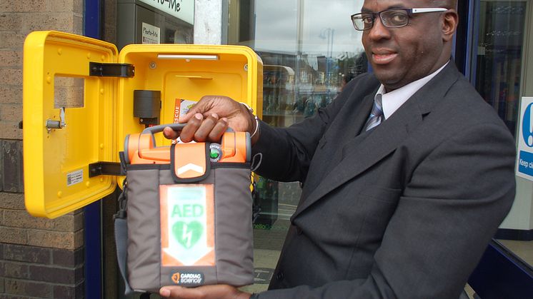 Defibrillators fitted at all Great Northern, Southern and Thameslink stations