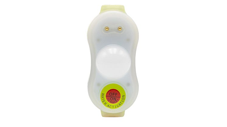 Hi-res image - ACR Electronics - Recommendation number 4: ACR Electronics HemiLight 3