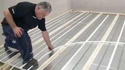 Instruktionsfilmer för golvvärmeinstallation