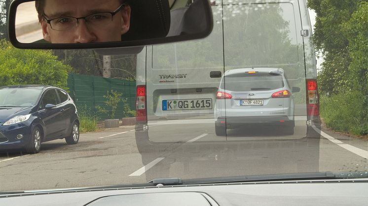 Ford starter realistisk testing av fremtidig bil-til-bil kommunikasjon.