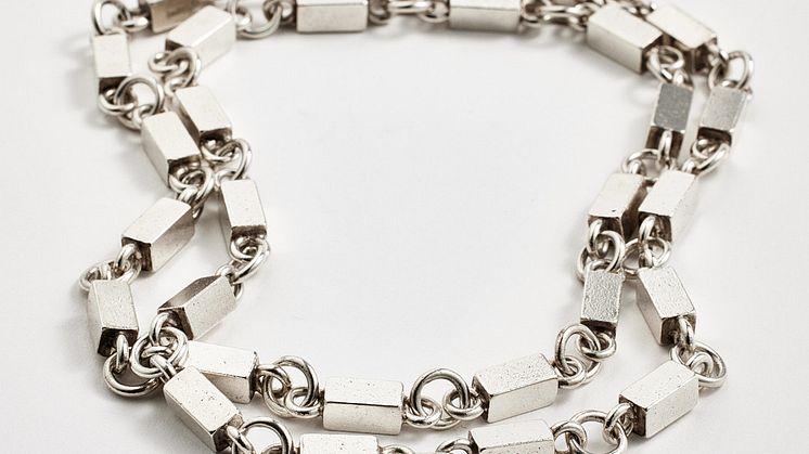 Halsband av Wiwen Nilsson