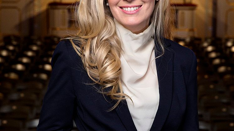 Dirigent  Cathrine Winnes. Foto Jonas Jörneberg.