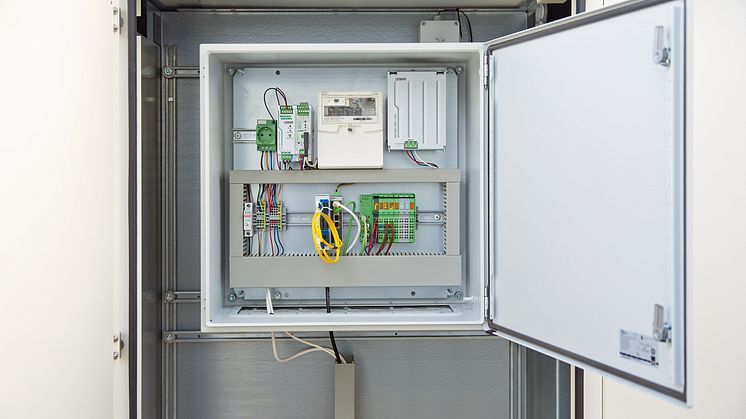 Reliable feed-in control for photovoltaics systems
