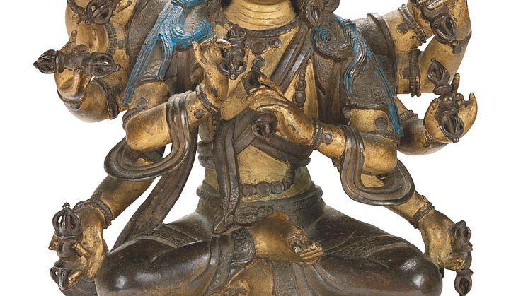 Figure of a bodhisattva